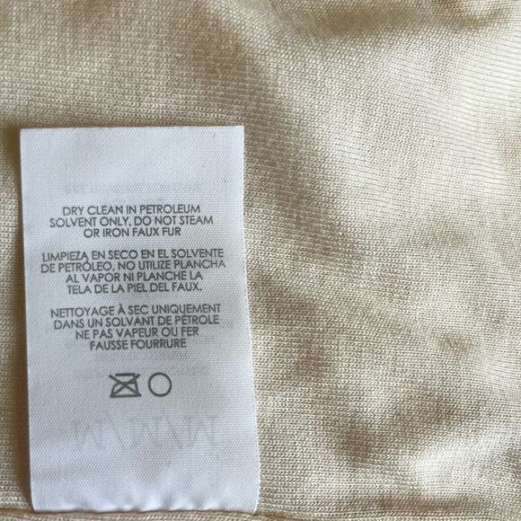 Cabi Jacket Coat Womens Size M Ivory #3024 Teddy Faux Fur Lined Shaggy Cropped - Picture 9 of 12